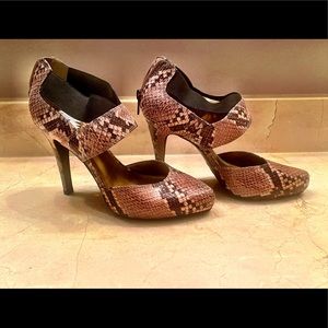 NWT Nine West Snakeskin Stiletto Shoes - Size 7